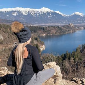 Meet your Posher, Amanda